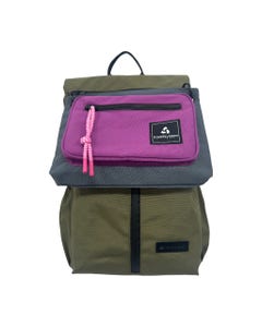 Mochila Color Oliva Para Viaje Con Bolso Removible 17"