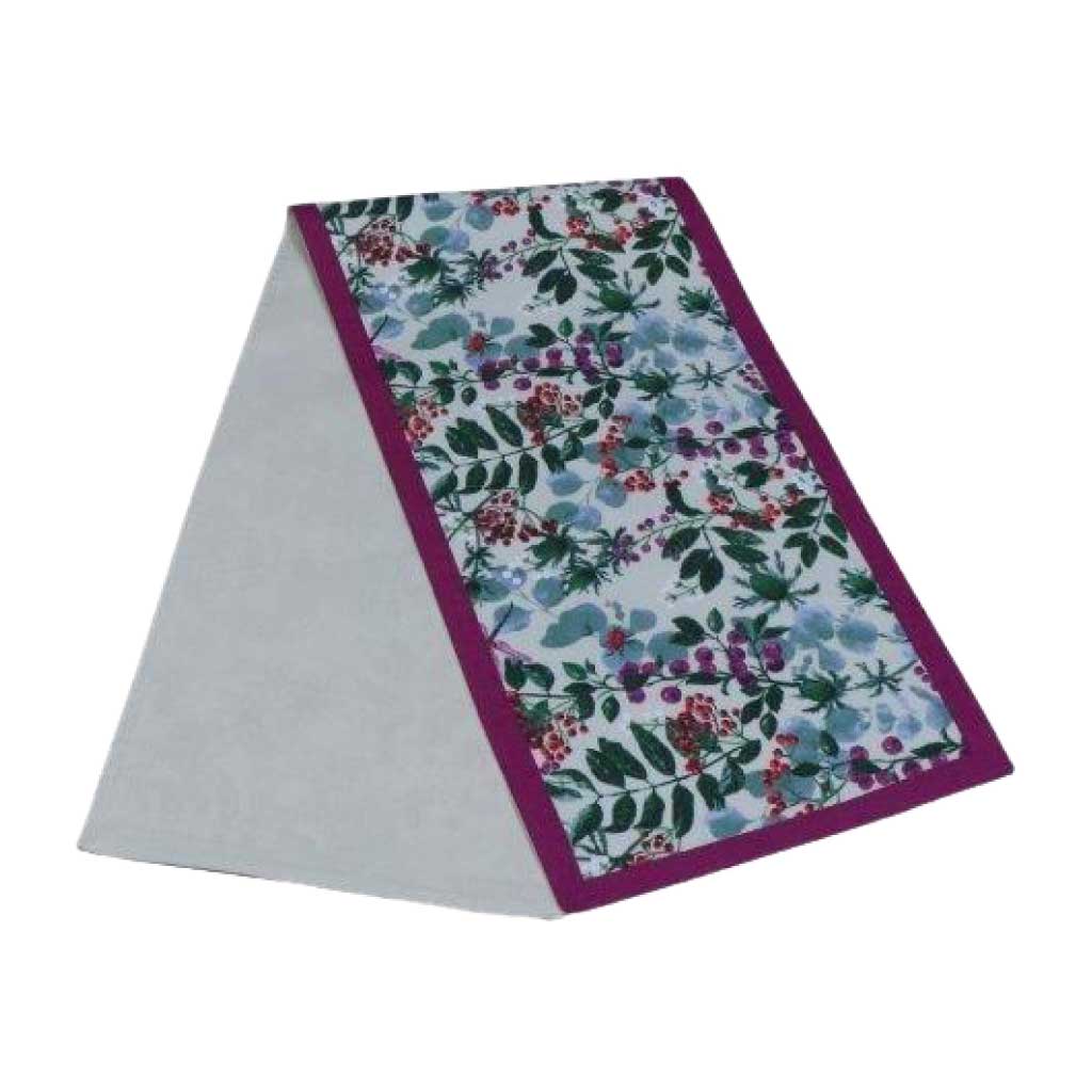 Camino de mesa con estampado de flores