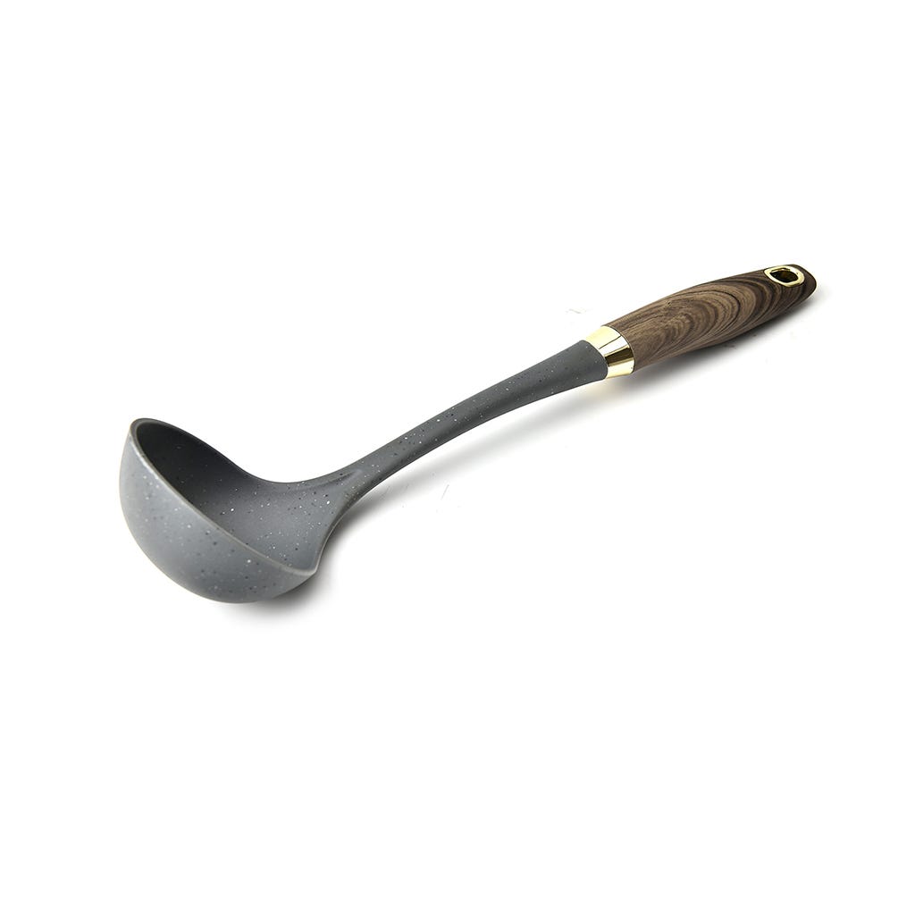Cucharón Negro De Plástico
