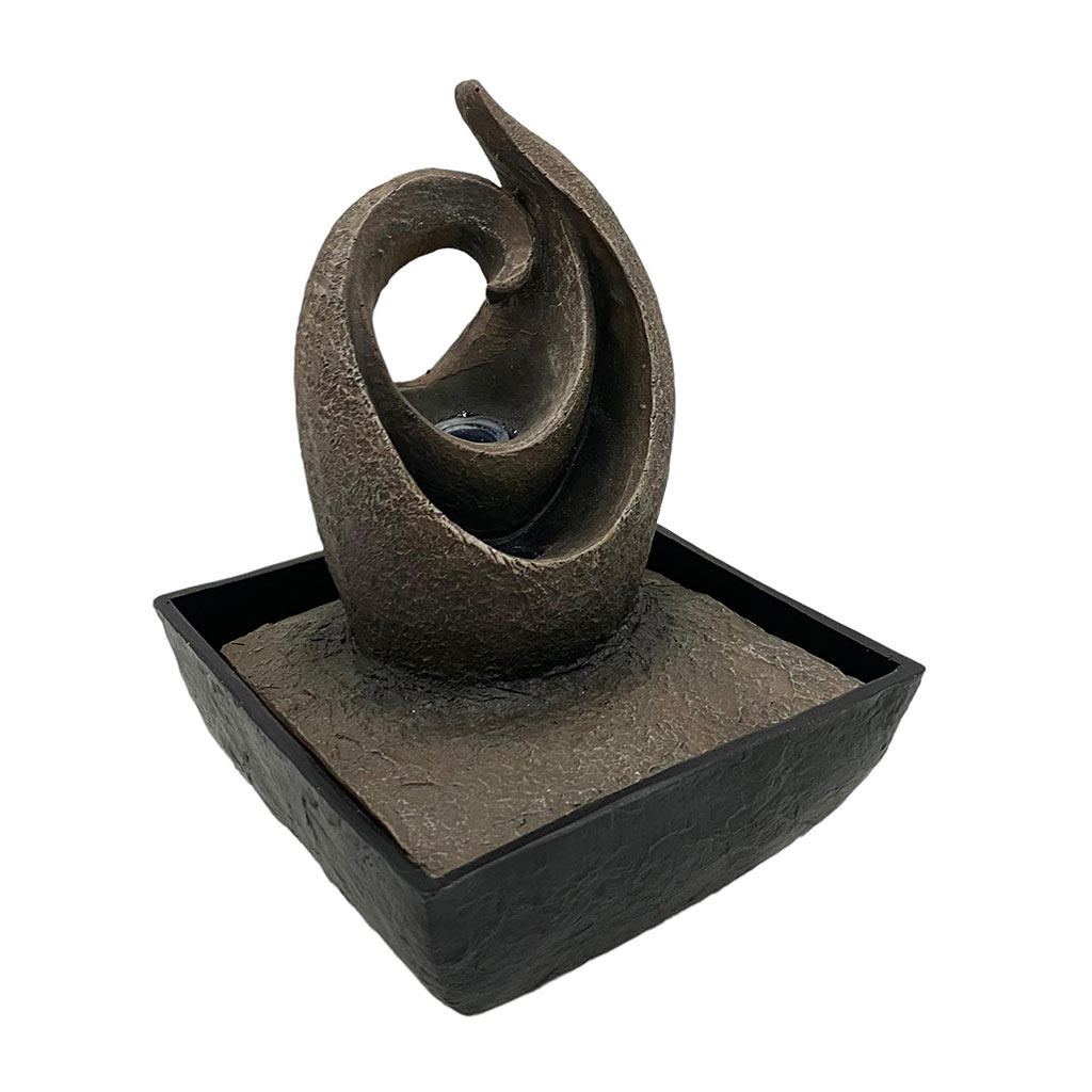 Fuente Marrón Con Luz 13X13X18Cm